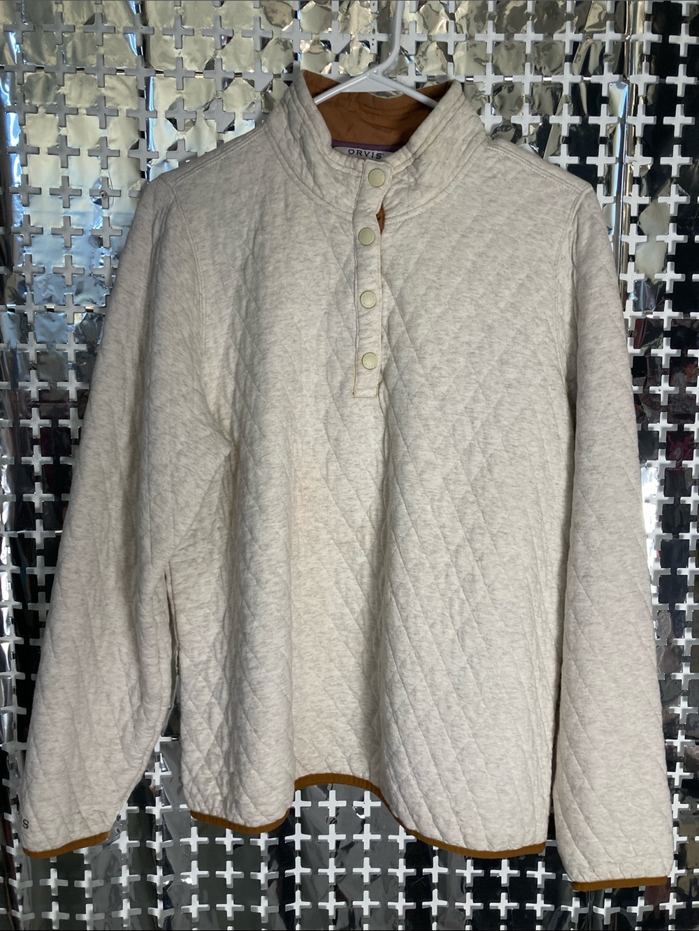 Orvis Cream Quilted Henley Pullover with Tan Trim